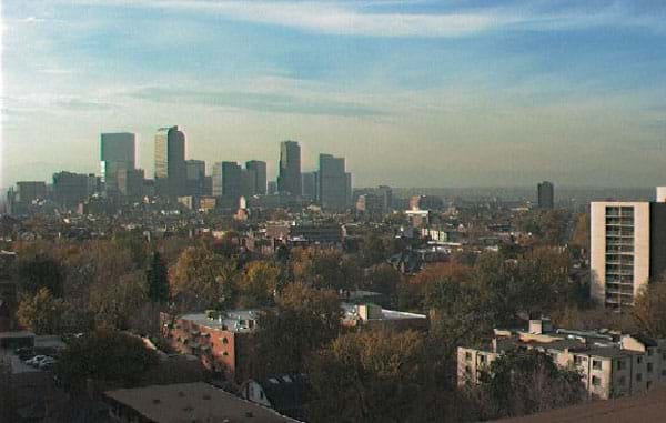 A photograph of the smog over Denver, Colorado, on October 27, 2005. Shown is a hazy brown cloud hanging over the city.