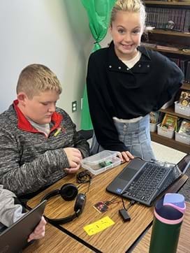 preview of 'Bright Ideas: Exploring Light Reflection and Sun Safety With Micro:Bits' Activity